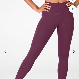 Fabletics power hold leggings high-waisted 7/8 burgundy